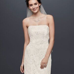 NWT Elegant white Galina gown, beading, lace Size 6,  Davids Bridal S8551